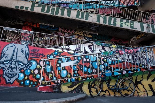 Odkud pochází technika akupresury a jak se používá pro zmírnění bolesti zubů?